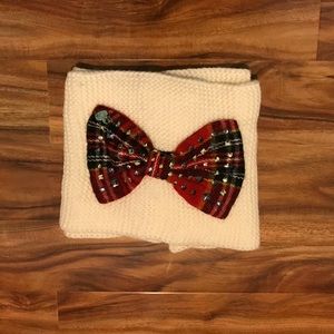 Betsey Johnson wrapped scarf